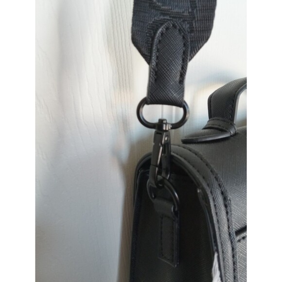 Betsey Johnson Black PU Satchel Bag w/ Heart Lock Accent & Detachable Crossbody - Picture 7 of 12